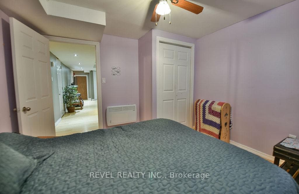174 Royale Street photo 35