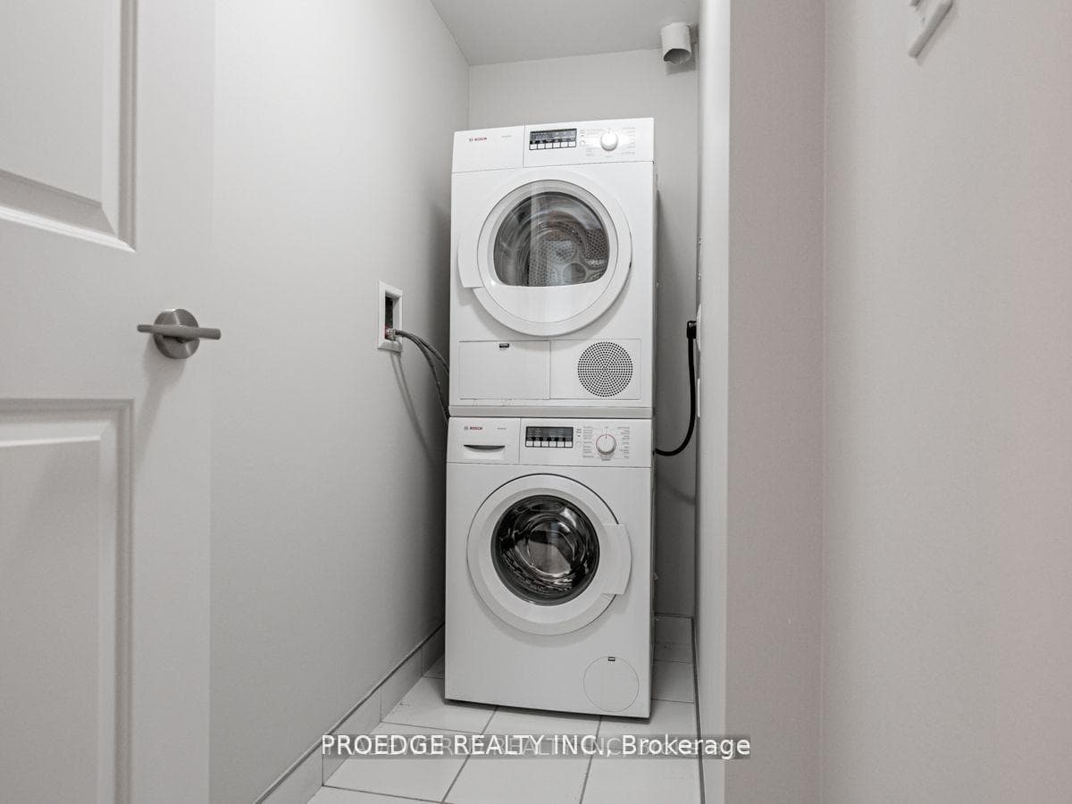 1 The Esplanade Street Unit 1504 photo 4