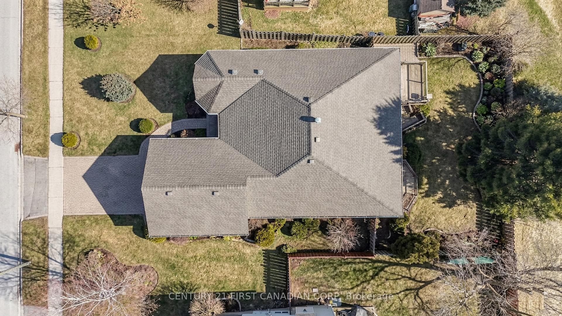 257 Fennel Street photo 45