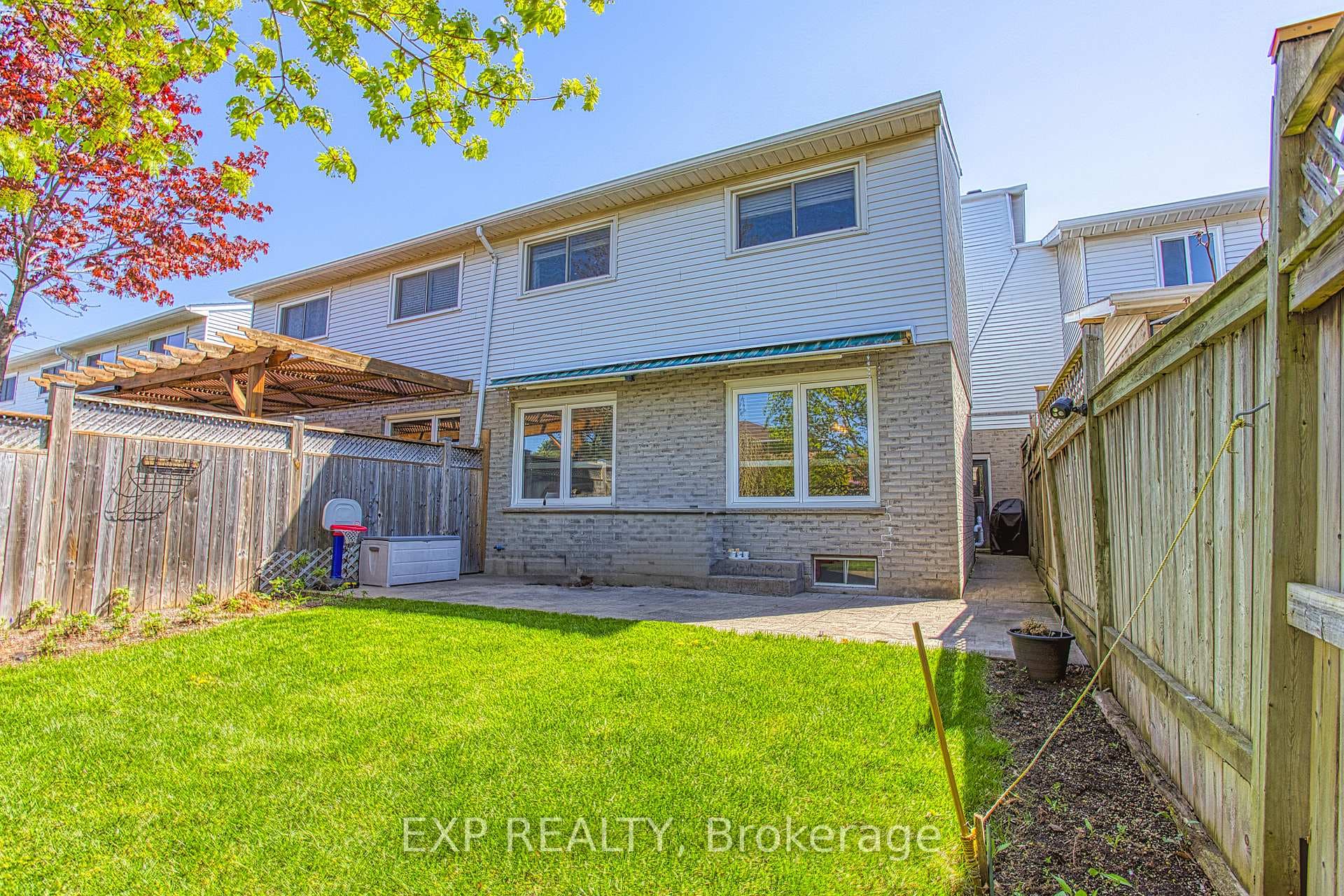 4588 Juniper Court photo 38