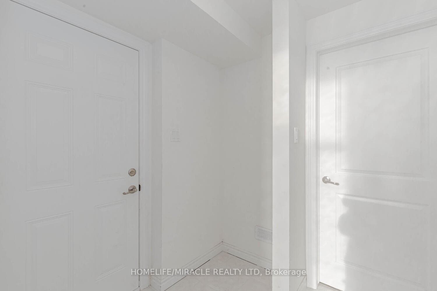 31 Hitchman Street photo 35
