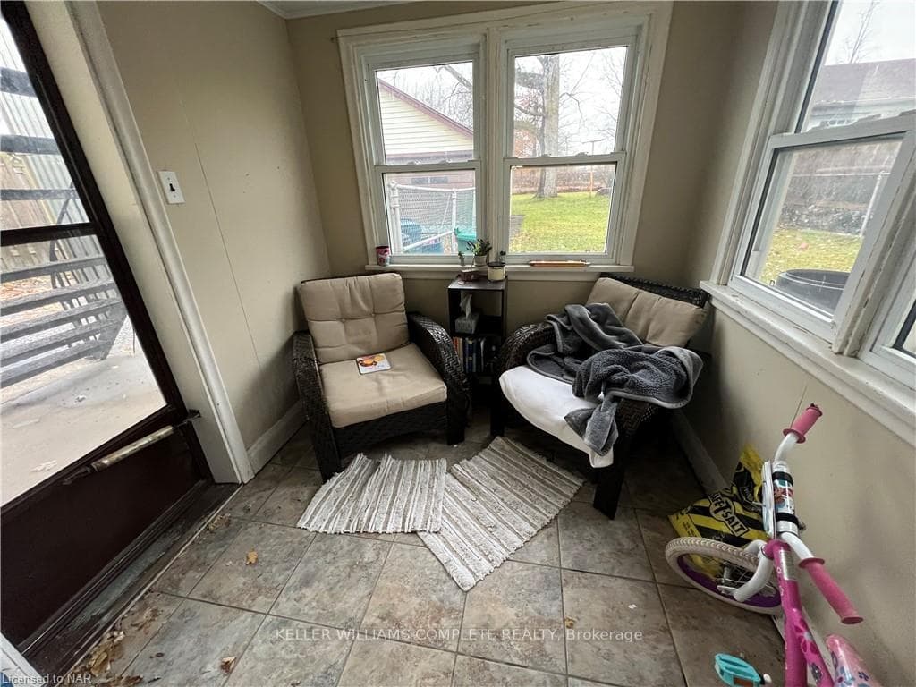 6023 MONTROSE Road photo 26