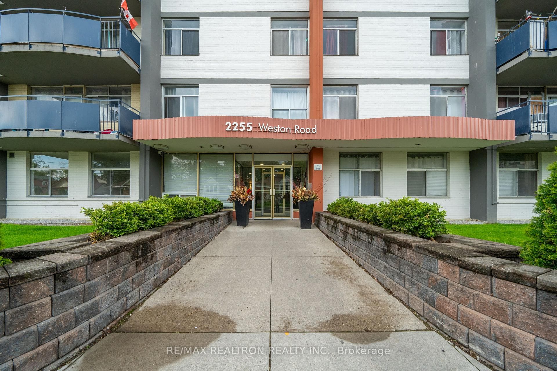 2255 Weston Road Unit 106 photo 2