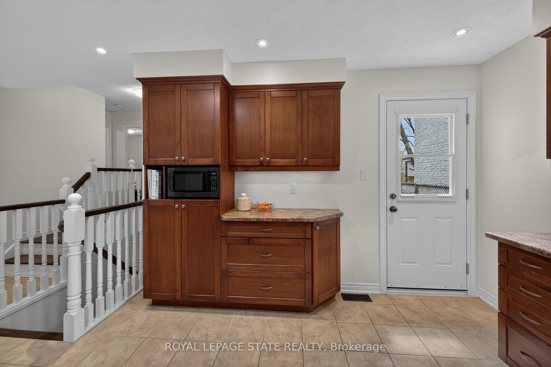 55 Horizon Court photo 14