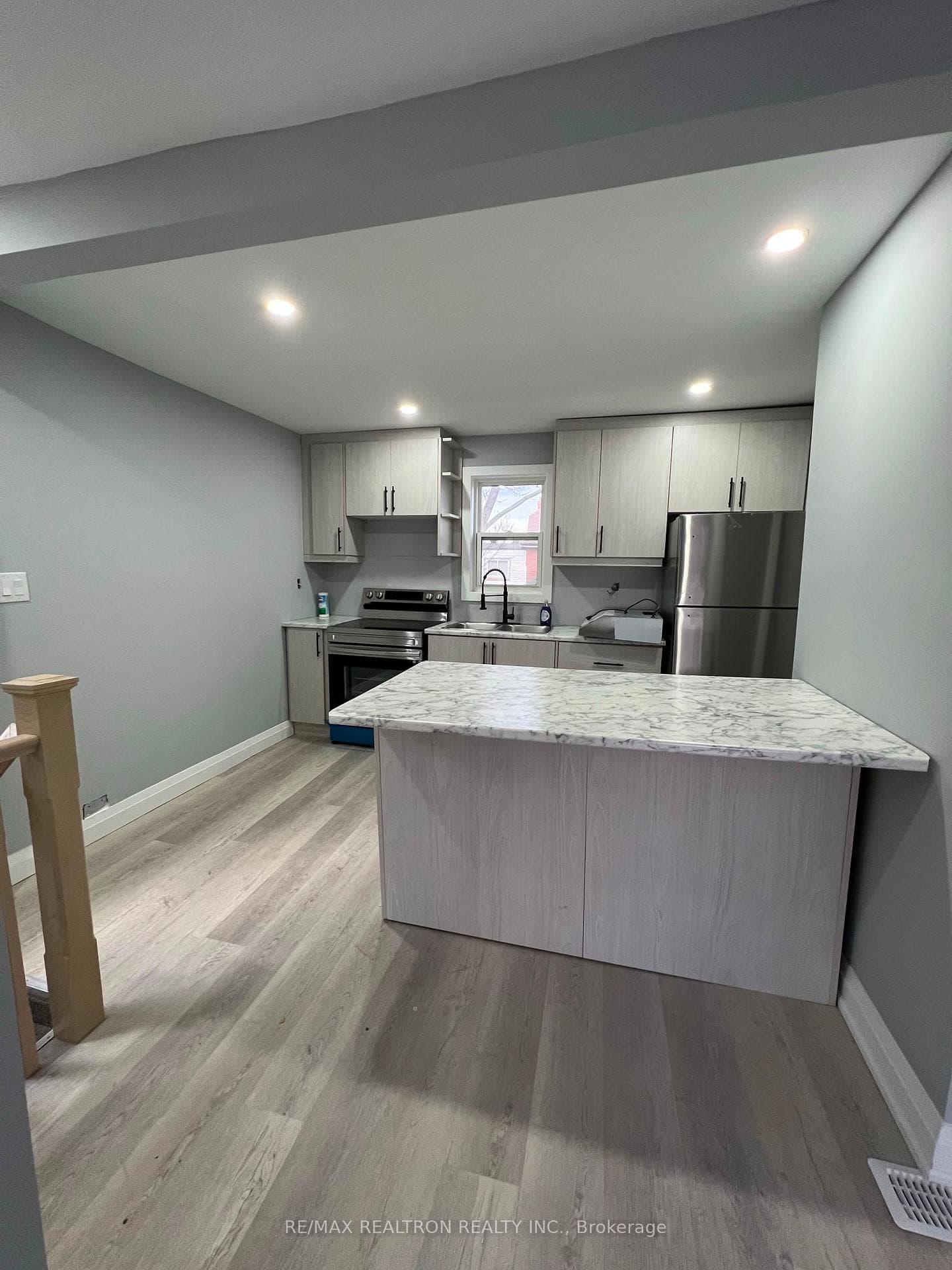 121 Park Row Unit Upper Level photo 5