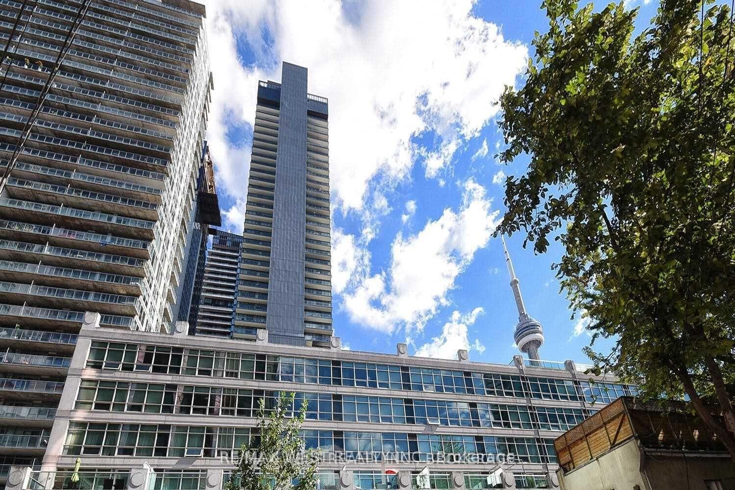 88 Blue Jays Way Unit 3105 photo 1