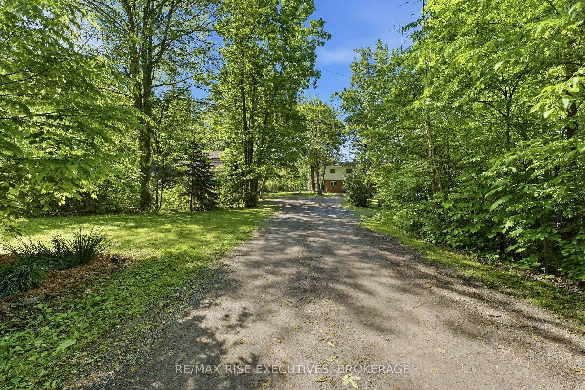 1520 Shore Road photo 39