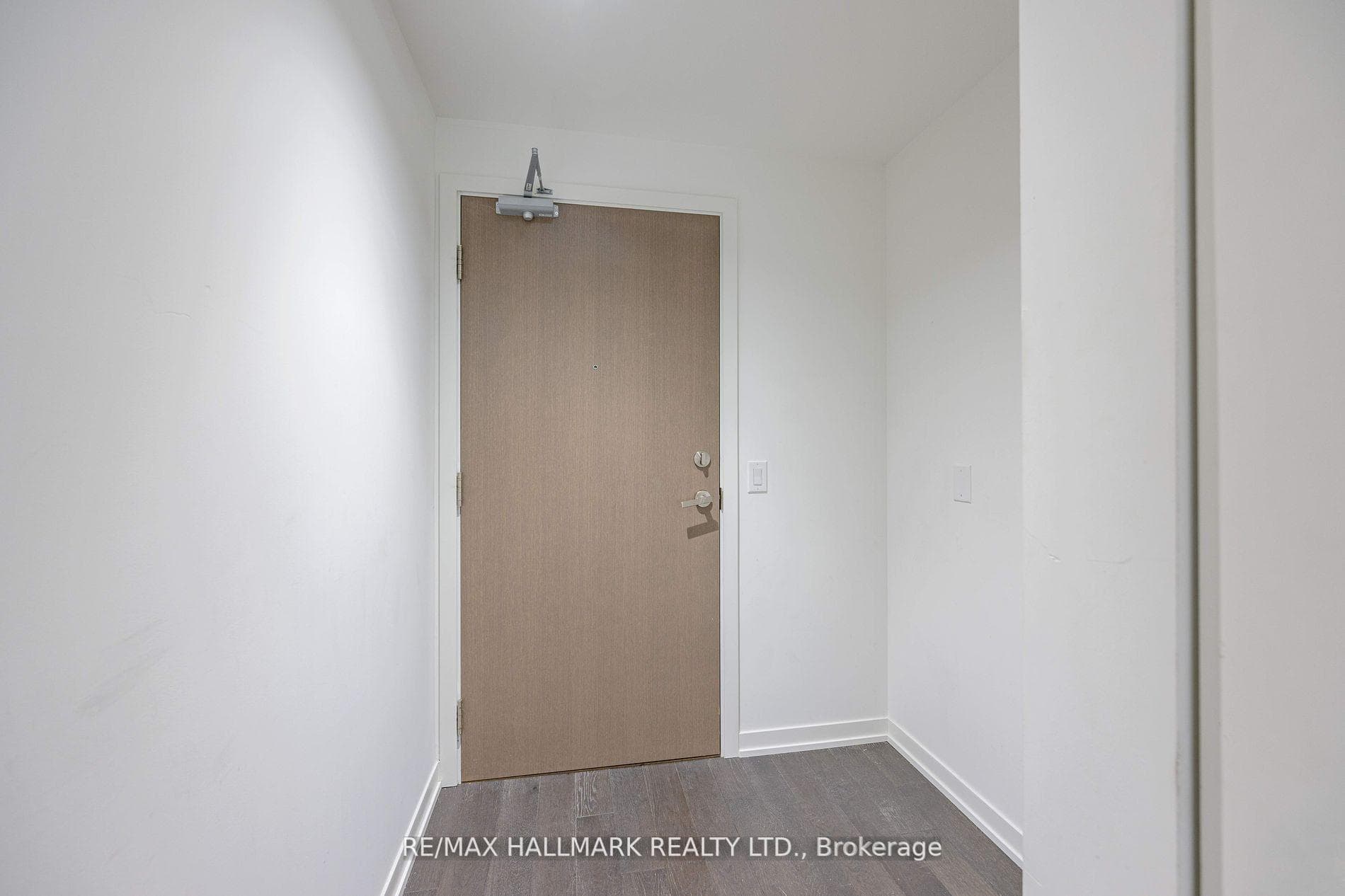 20 Richardson Street Unit 2607 photo 4