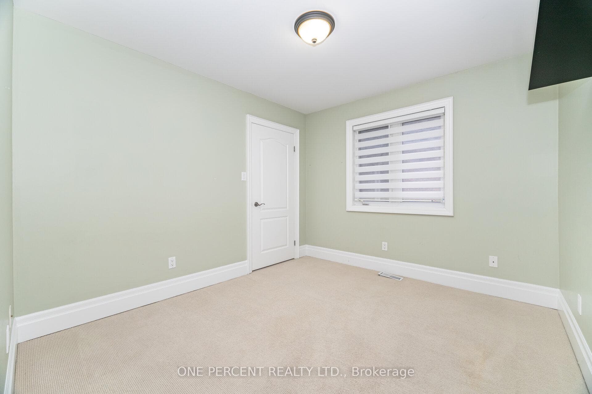 2432 HILDA Drive photo 30