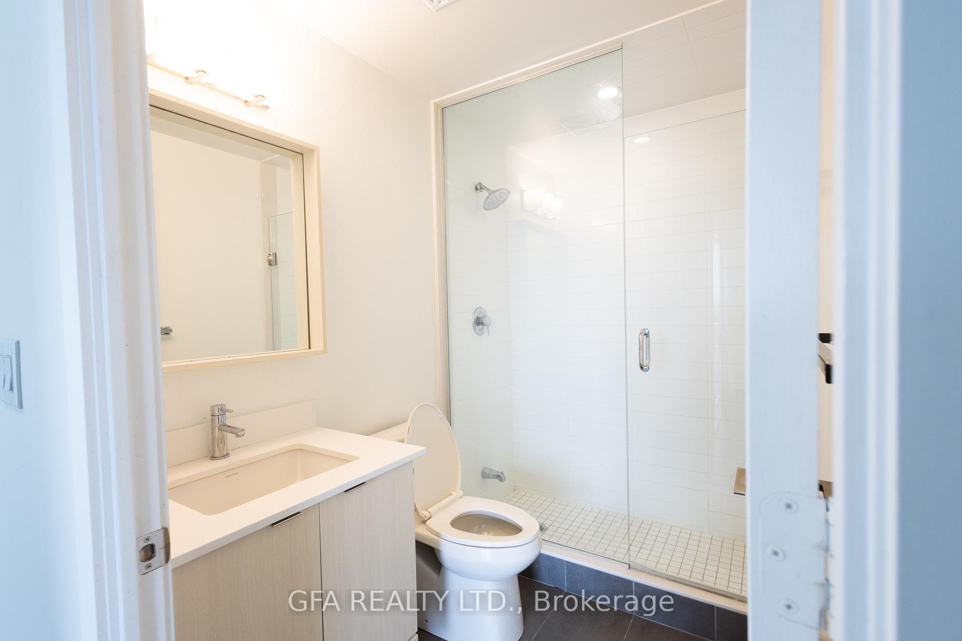 4633 Glen Erin Drive Unit 1109 photo 10
