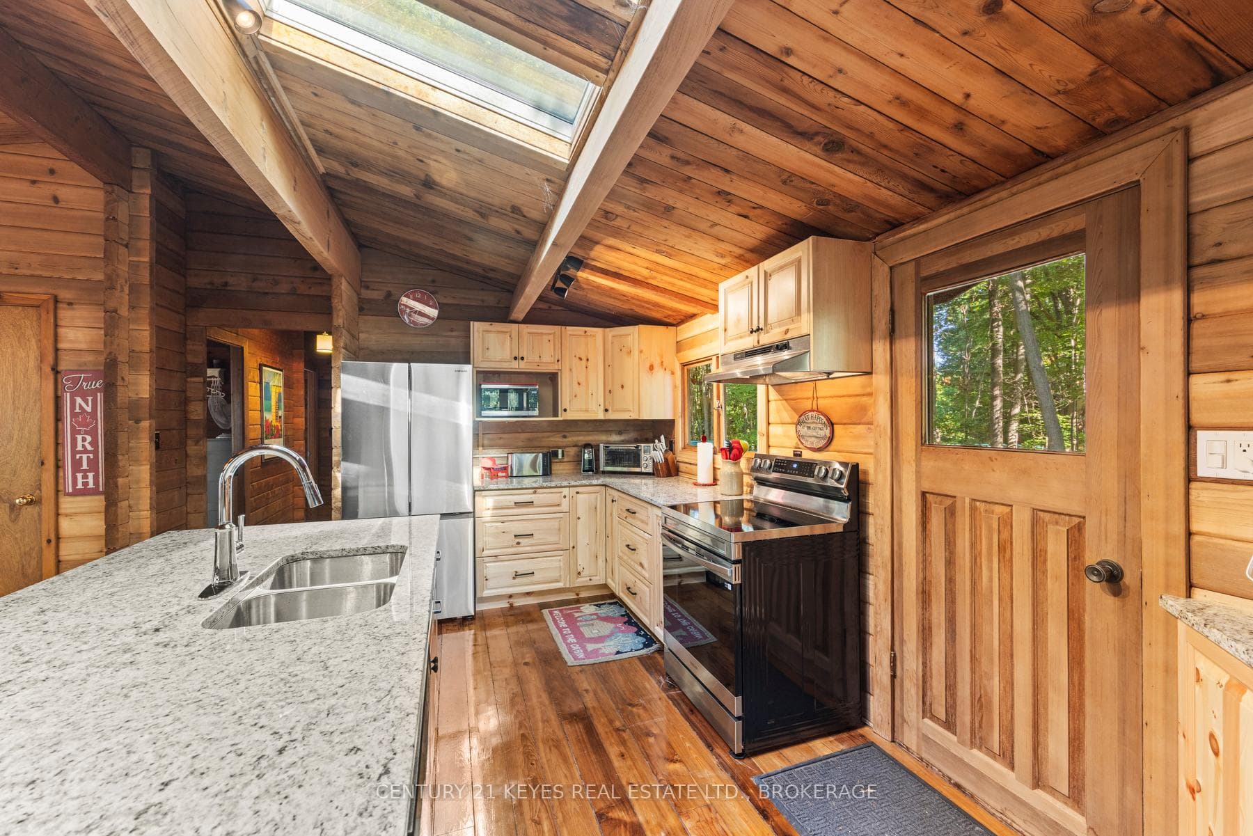 423 Ash Island photo 29