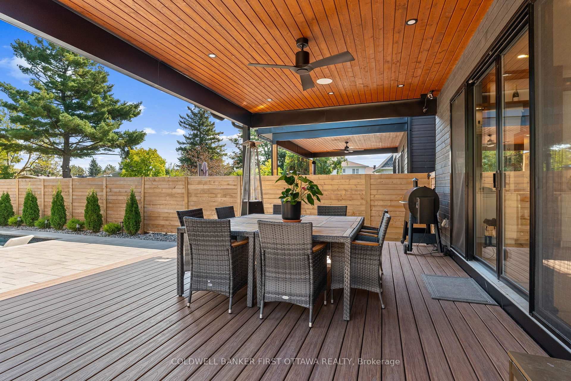 1124 Normandy Crescent photo 41
