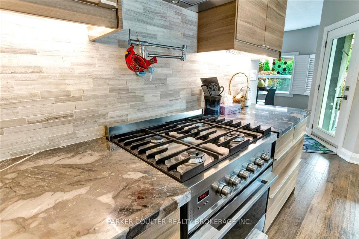 88 Cook Street photo 13