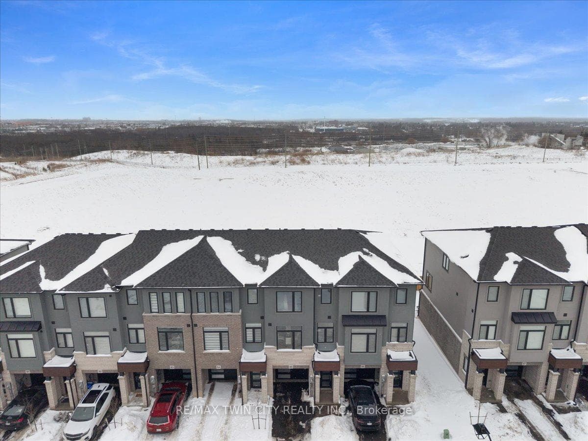 155 Equestrian Way Unit 85 photo 38