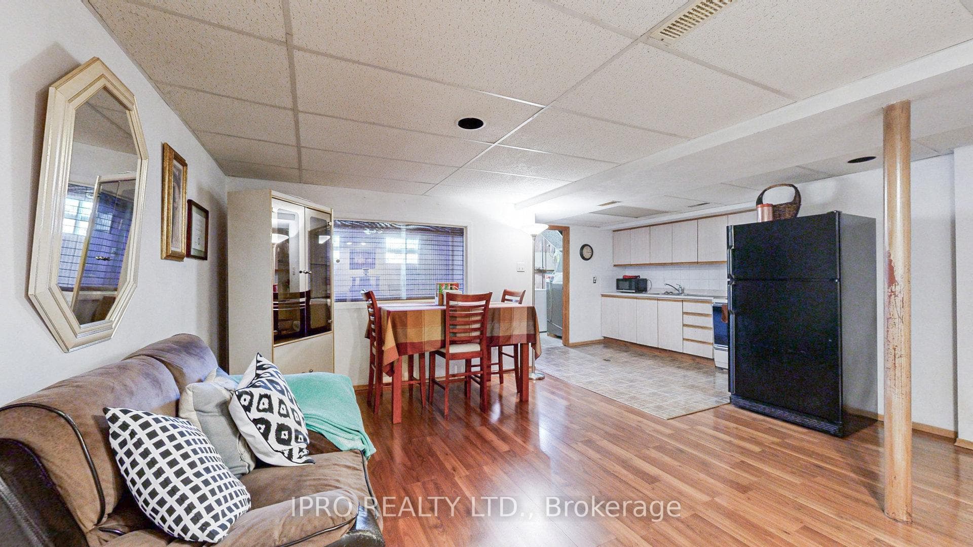 65 Acadian Heights photo 30