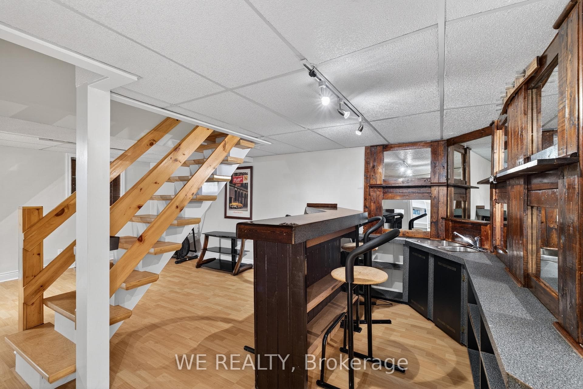 12 Patterson Crescent photo 39