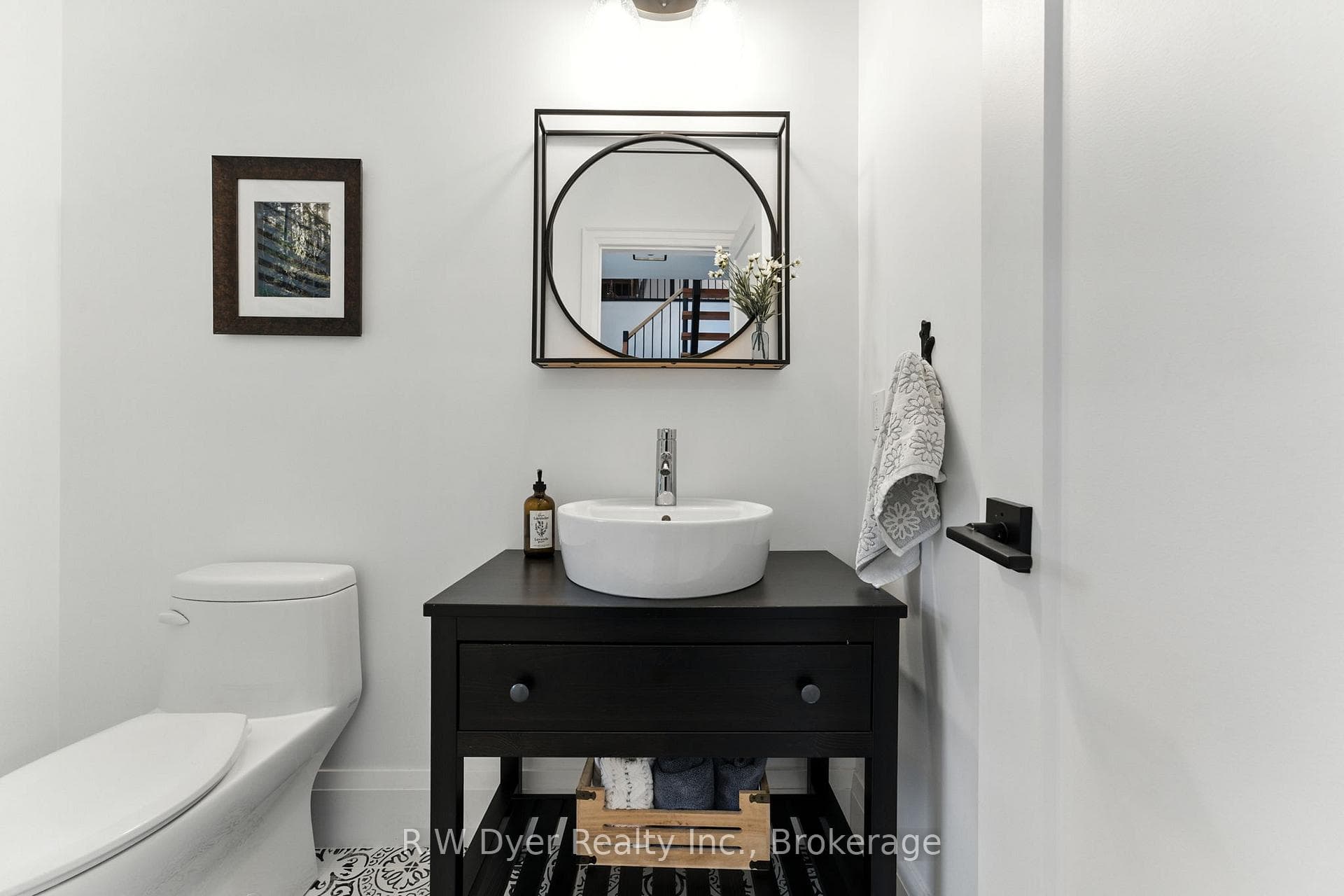 7381 Sideroad 4 N/A photo 15