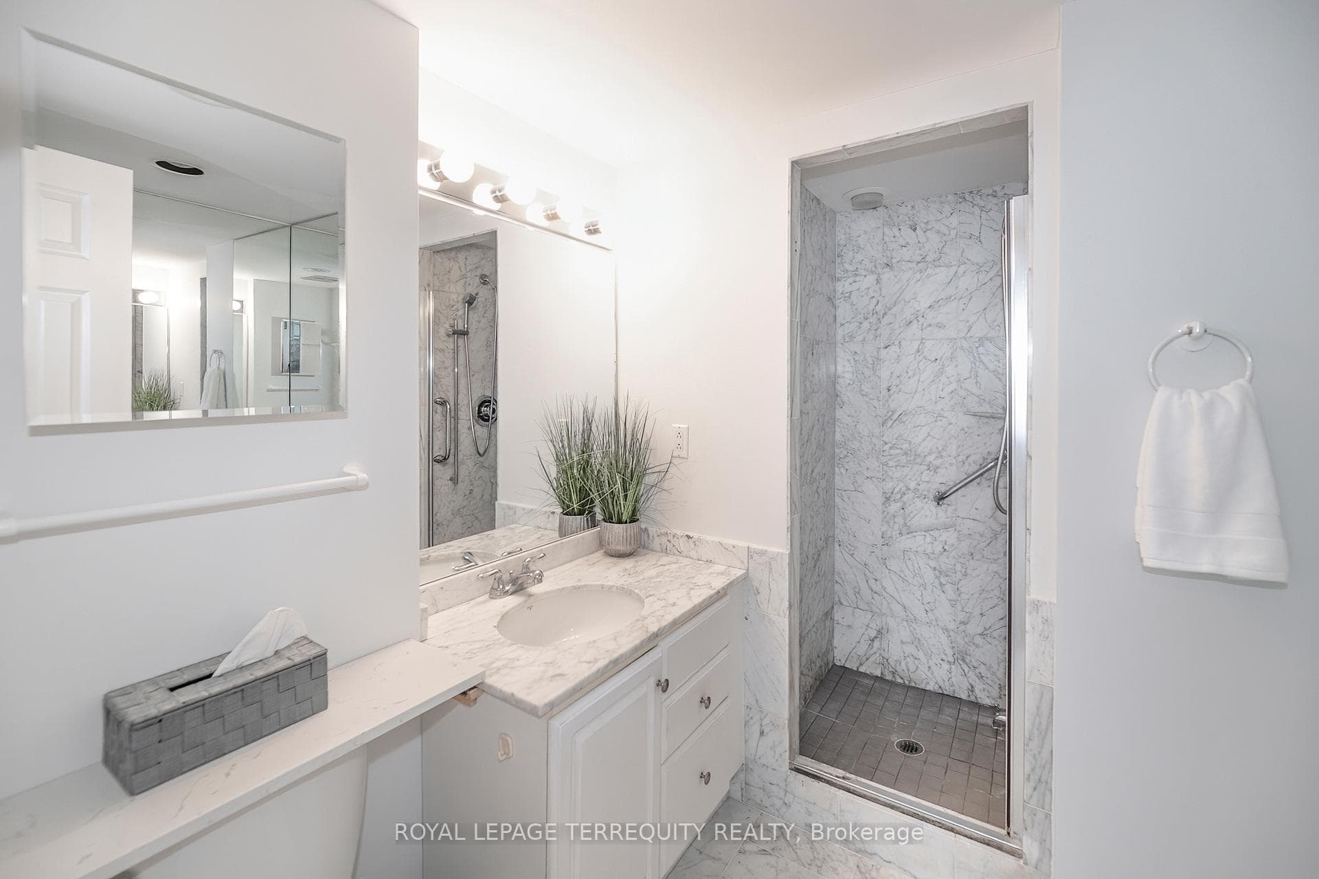 Primary ensuite
