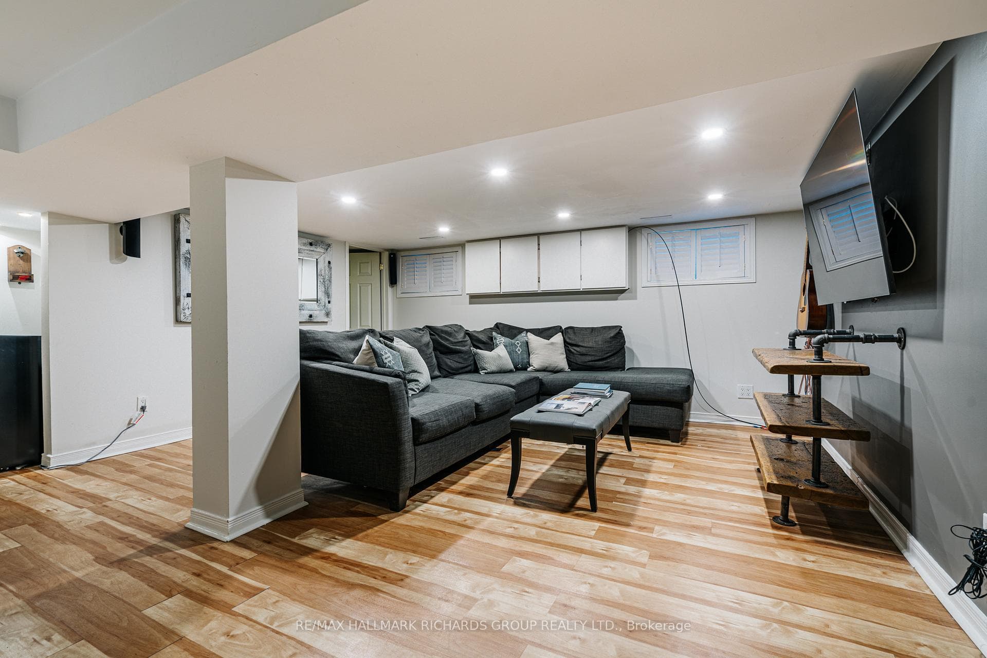 51 Elmer Avenue photo 18