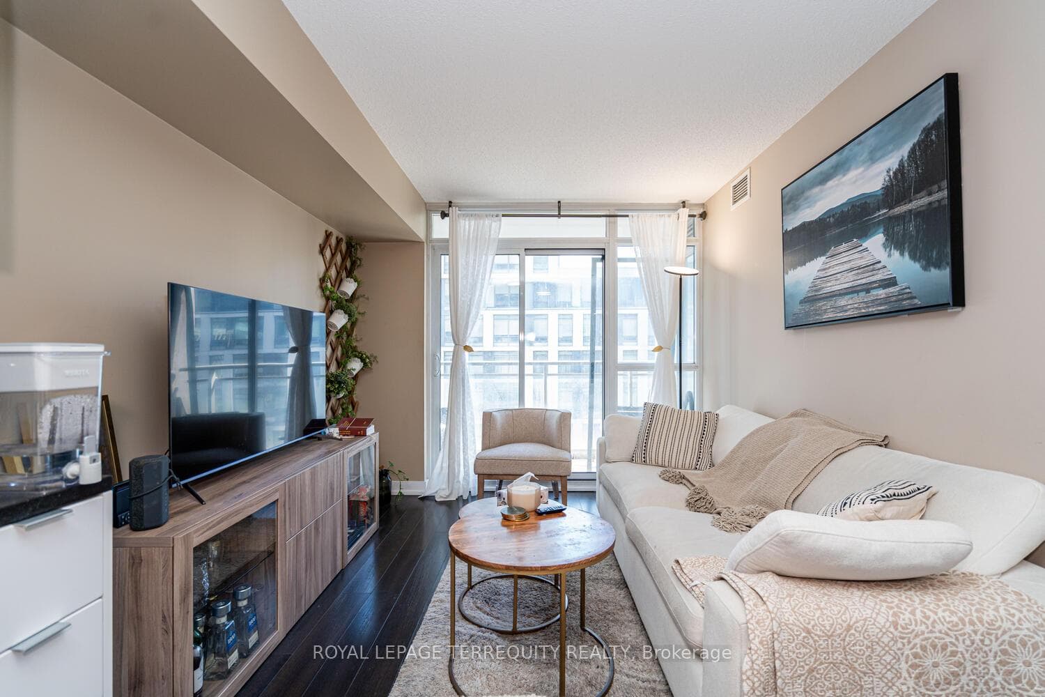 151 Dan Leckie Way Unit 610 photo 17