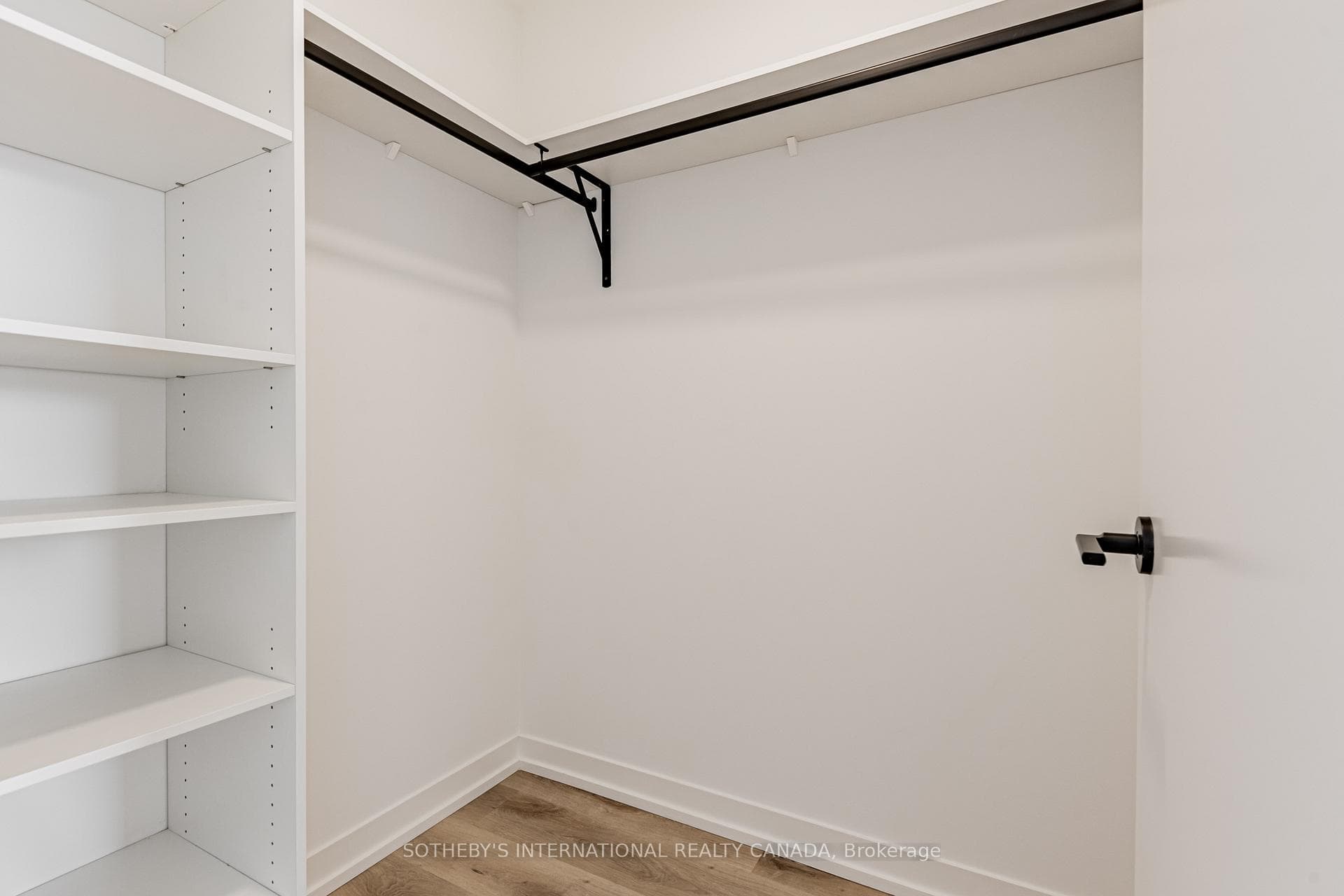 5 York Garden Way Unit TH#101 photo 13