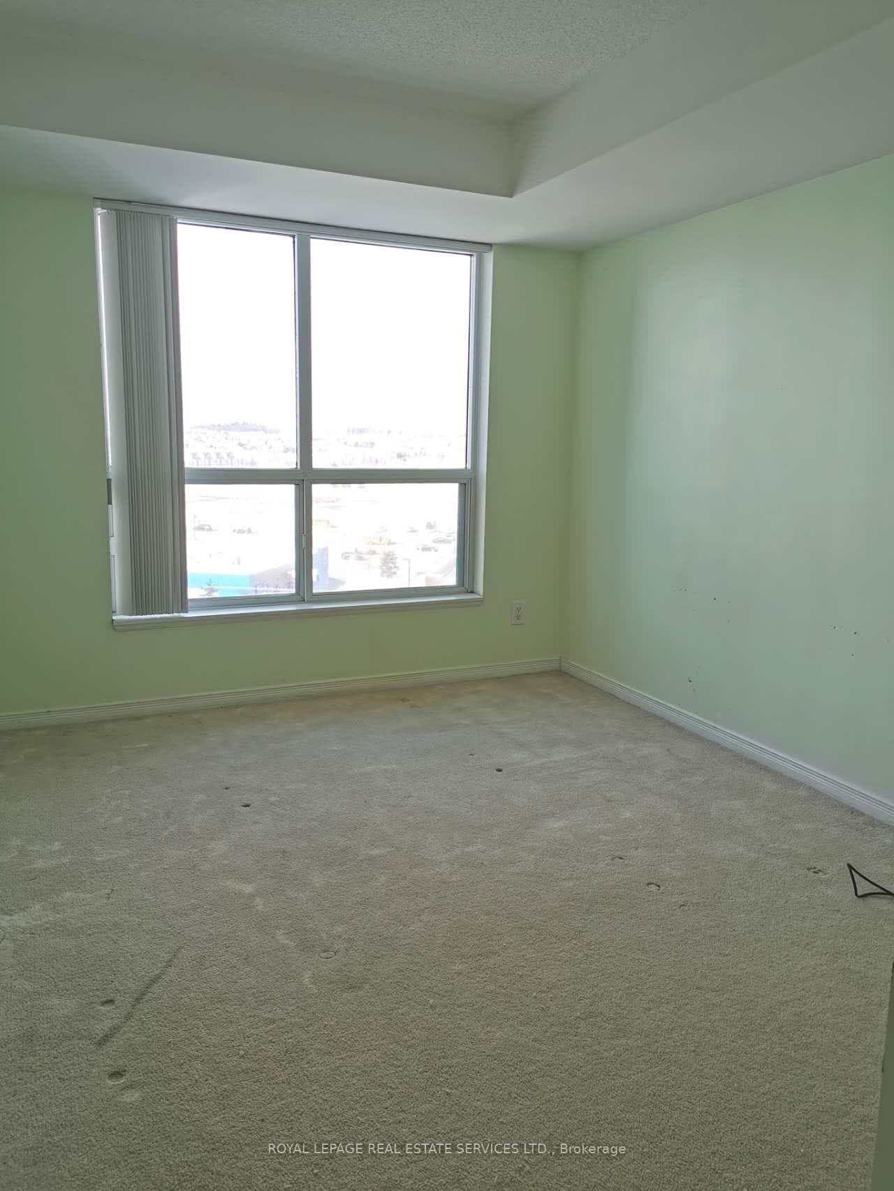 4850 Glen Erin Drive Unit 1011 photo 9
