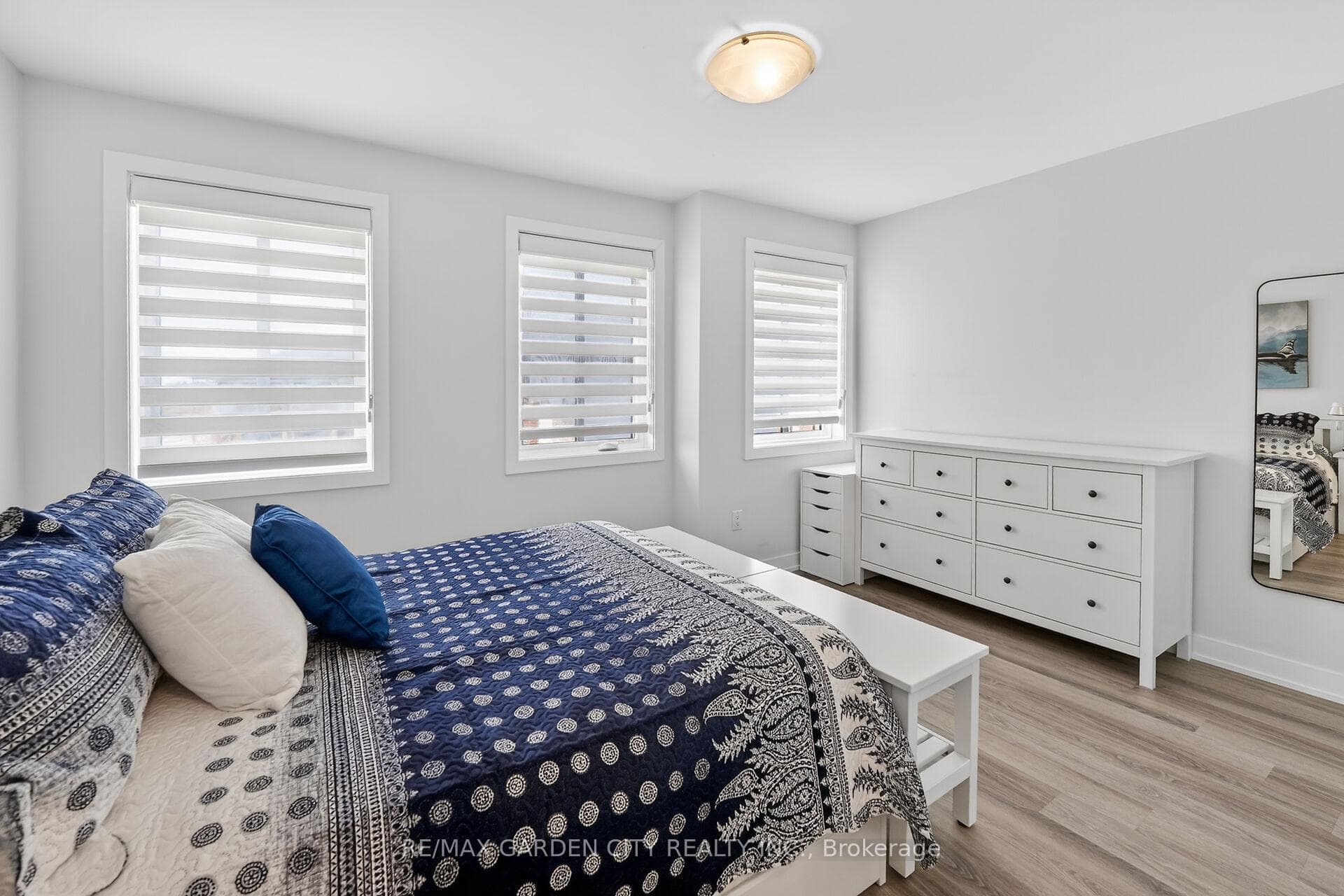 4 Munay Lane photo 14