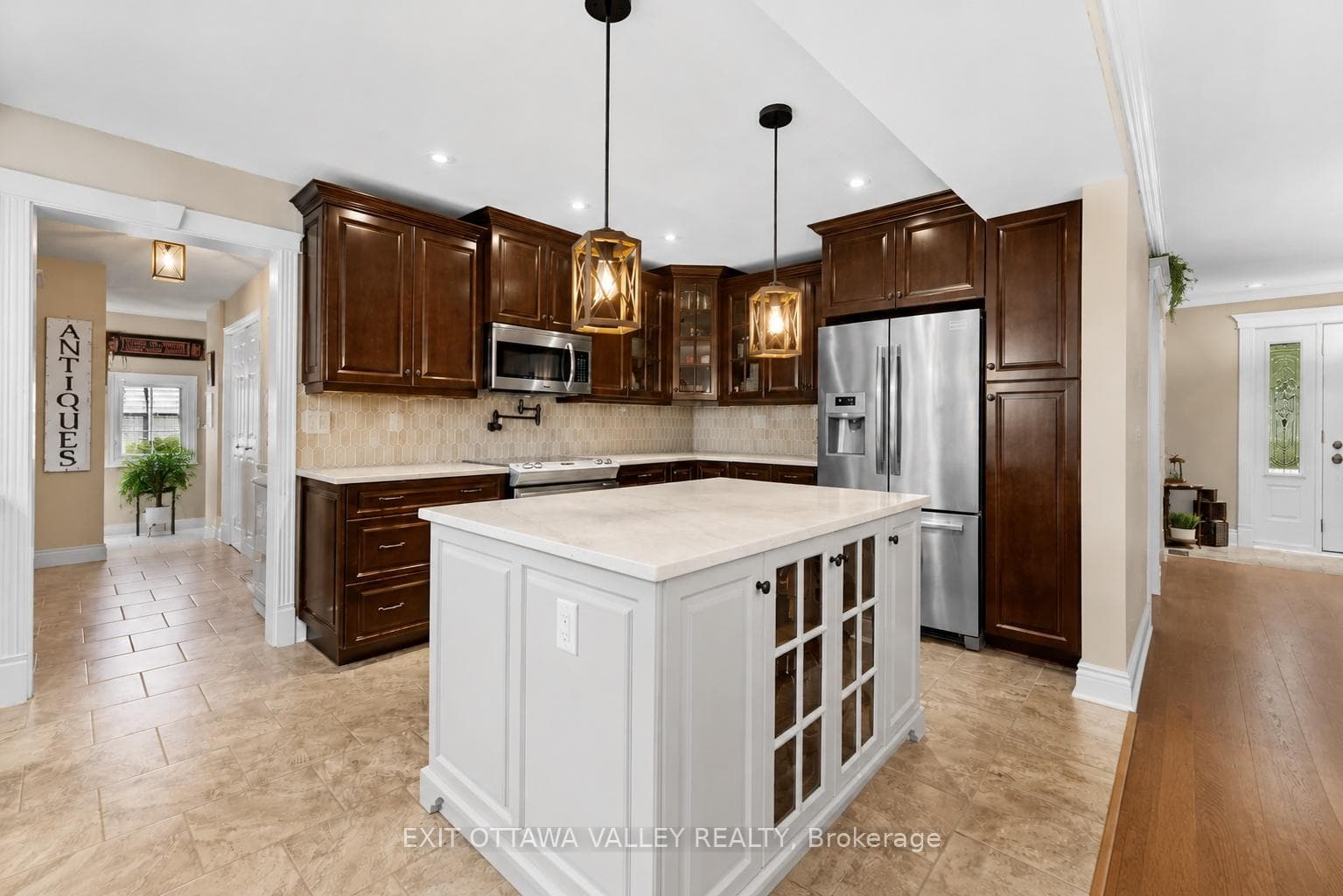 605 Elizabeth Street photo 13