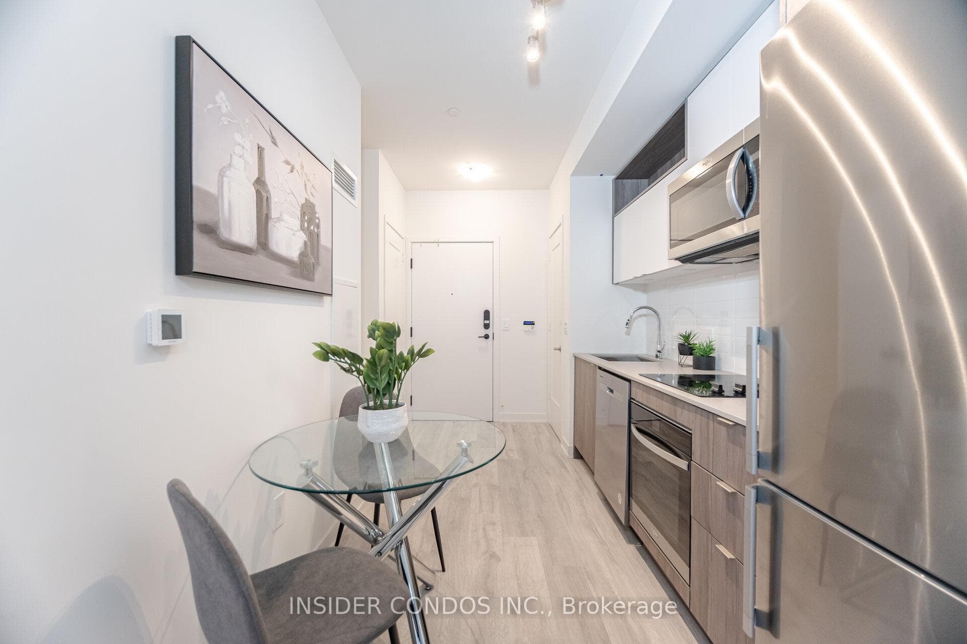 135 Lower Sherbourne Street Unit 432 photo 9