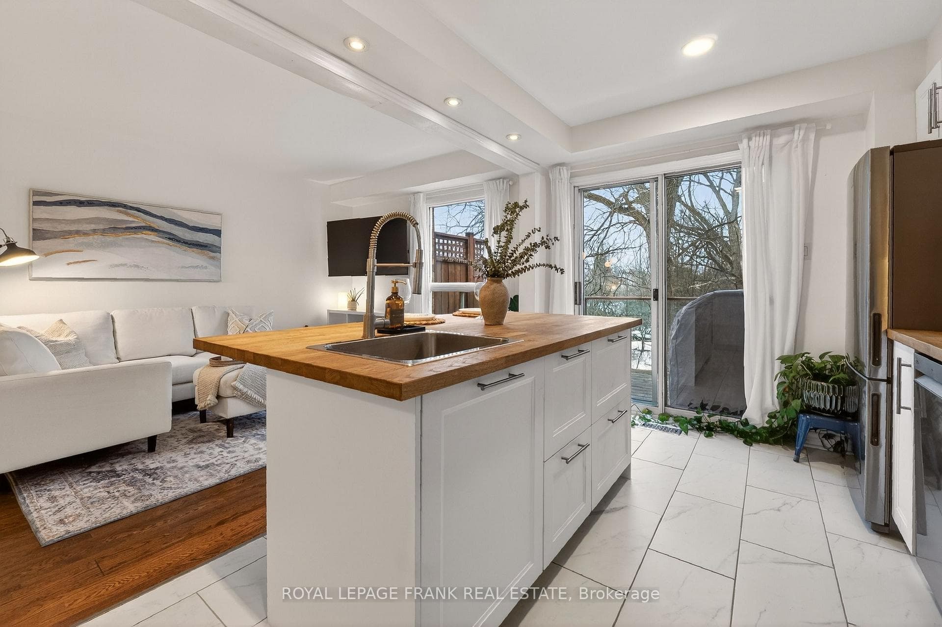 71 Galbraith Court photo 9
