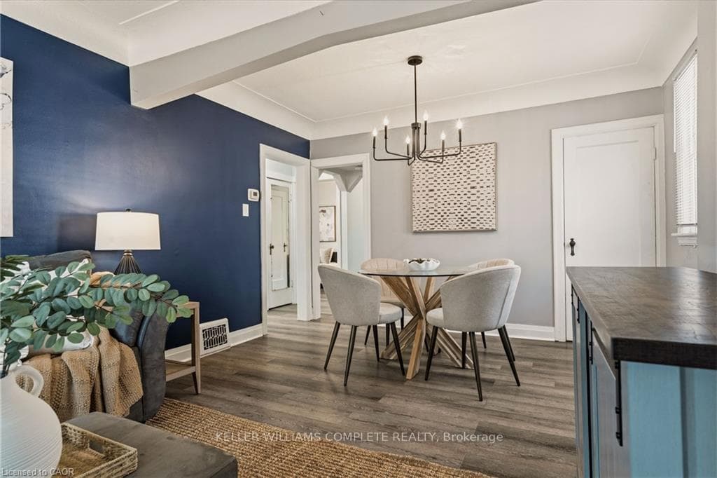 148 Huxley Avenue photo 7