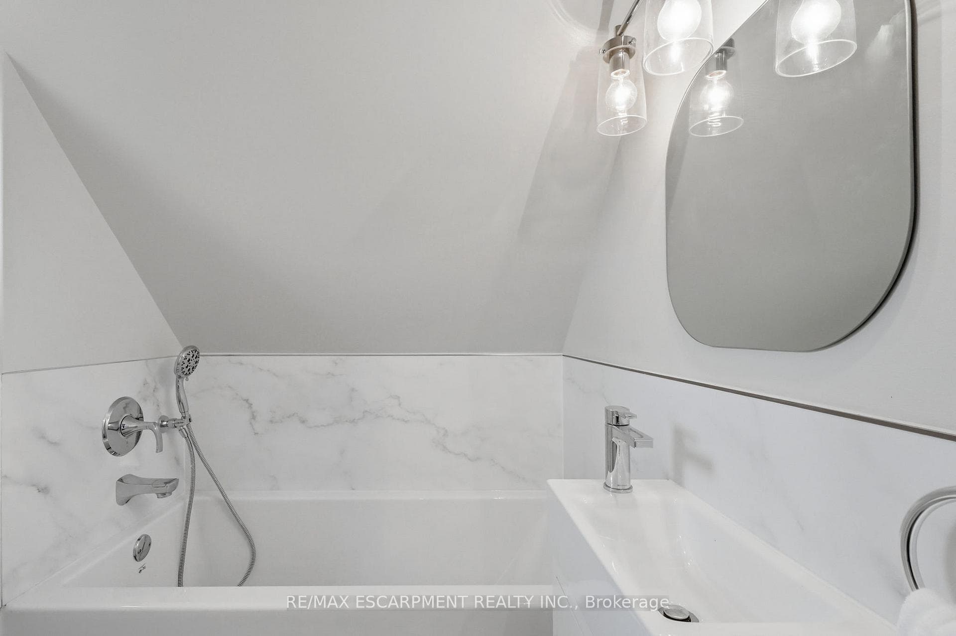 410 Beach Boulevard photo 13