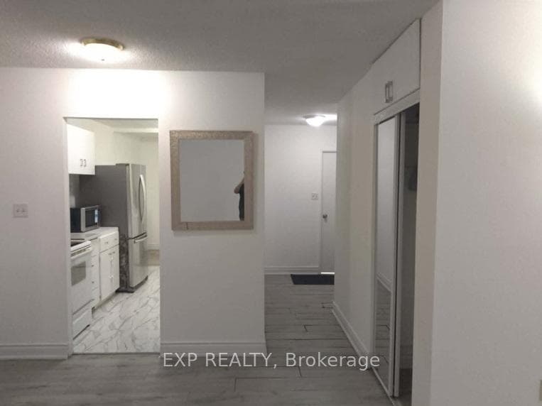 320 Dixon Road Unit 816 photo 8