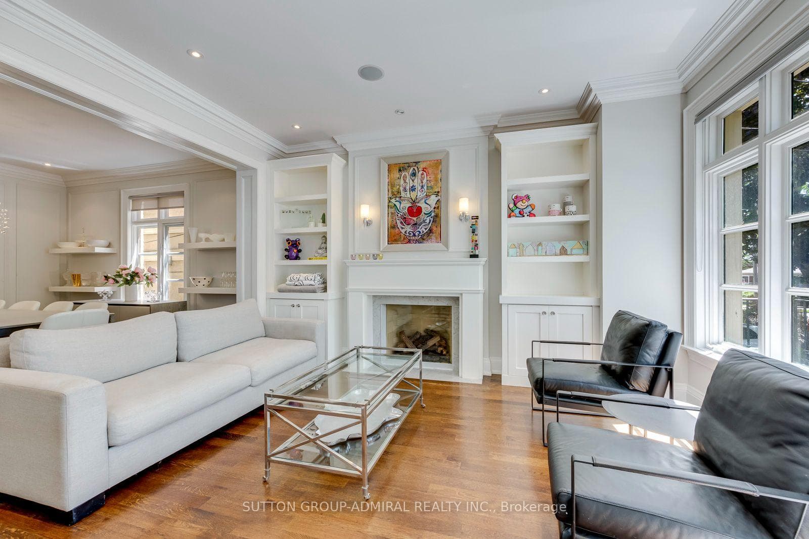 220 Joicey Boulevard photo 5