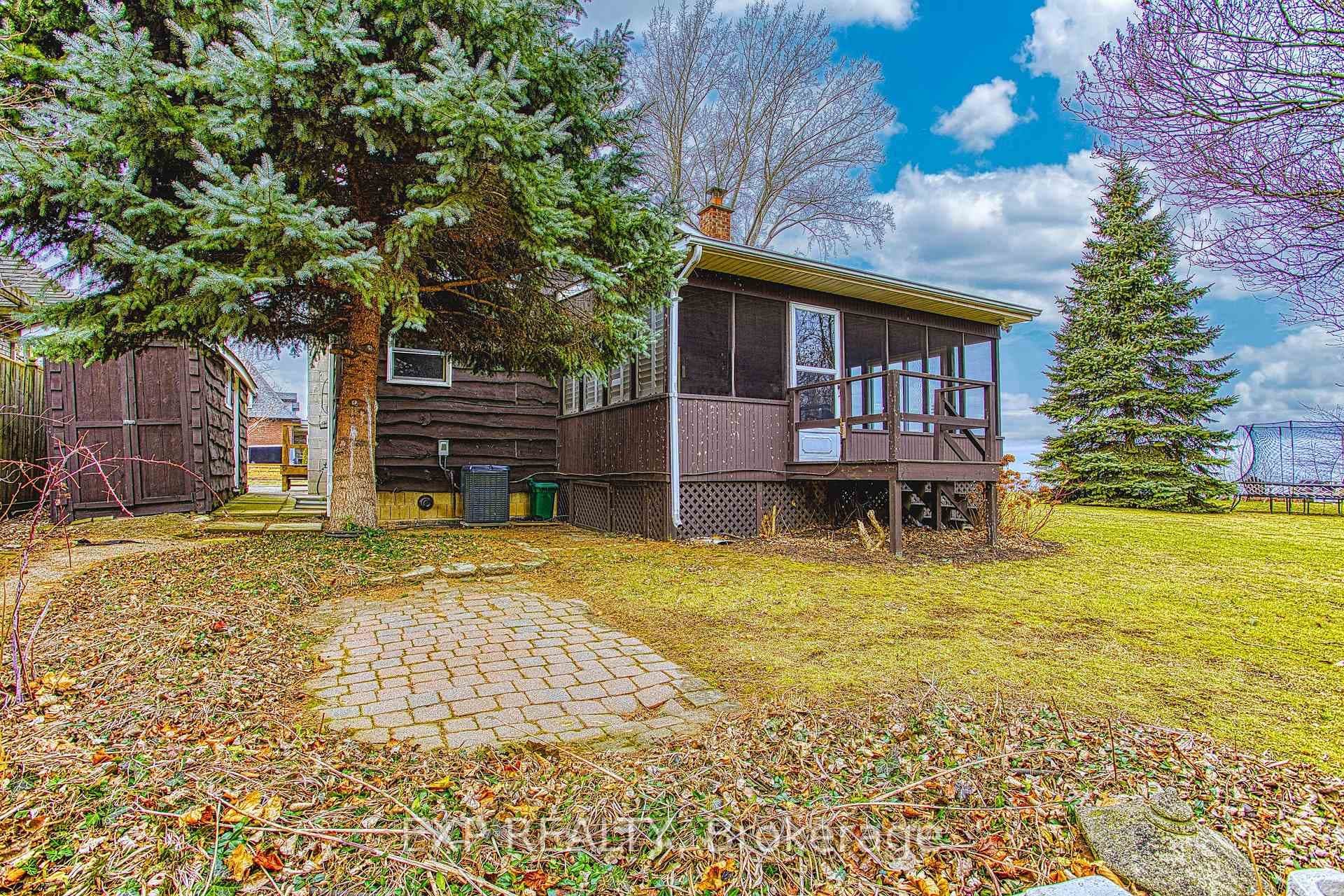 98 Creanona Boulevard photo 43