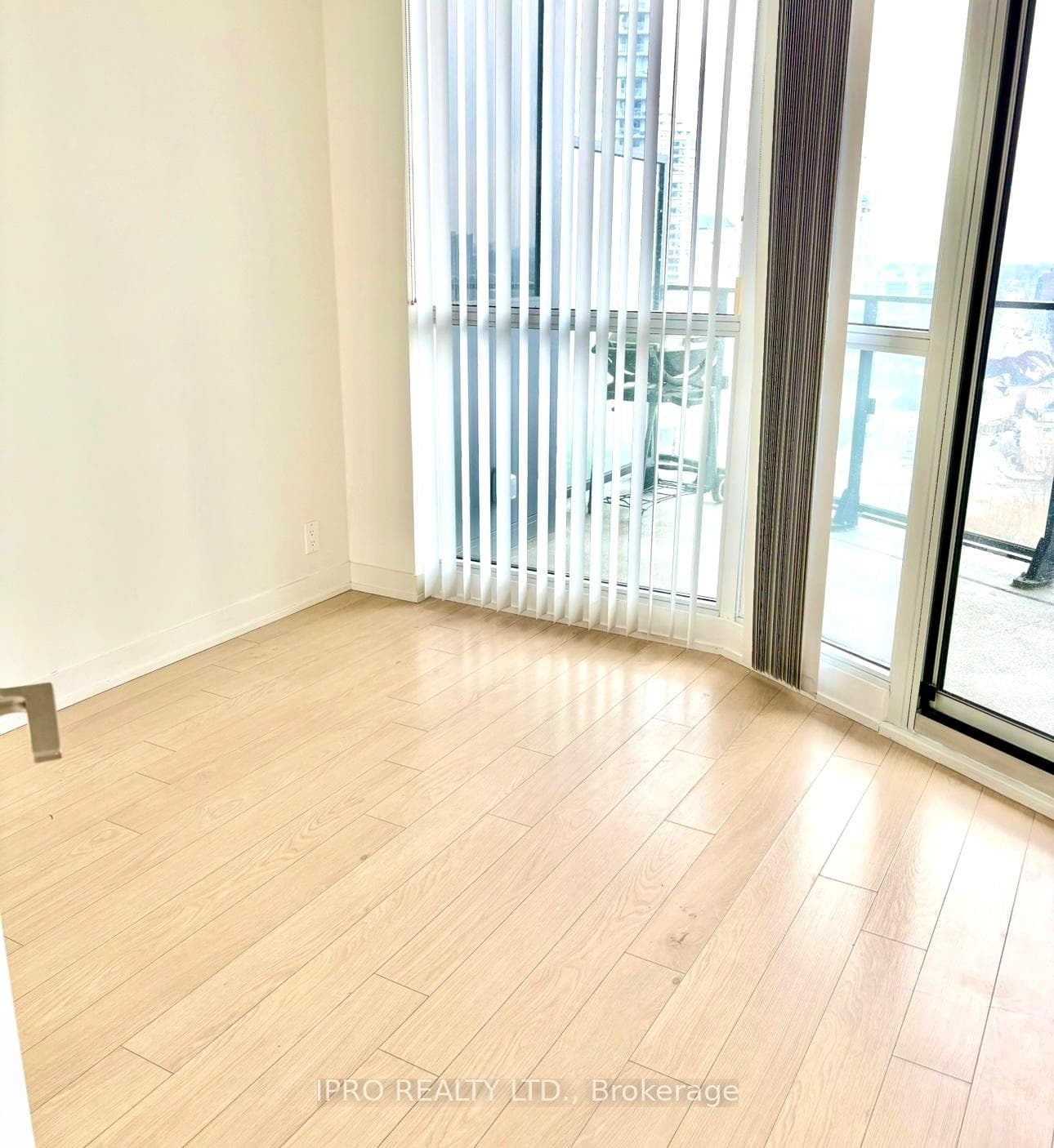10 Park Lawn Road Unit 1404 photo 12