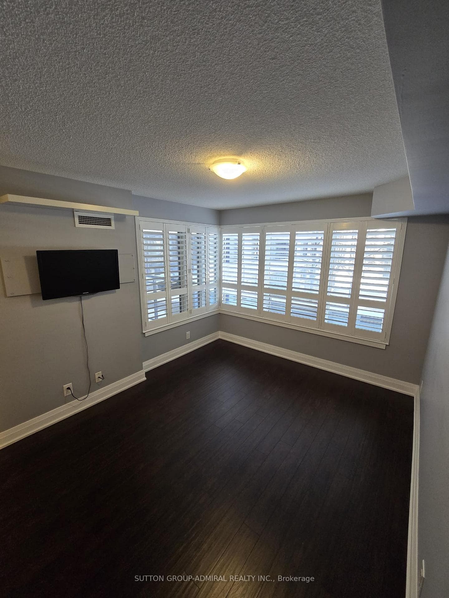 1060 Sheppard Avenue Unit 202 photo 13