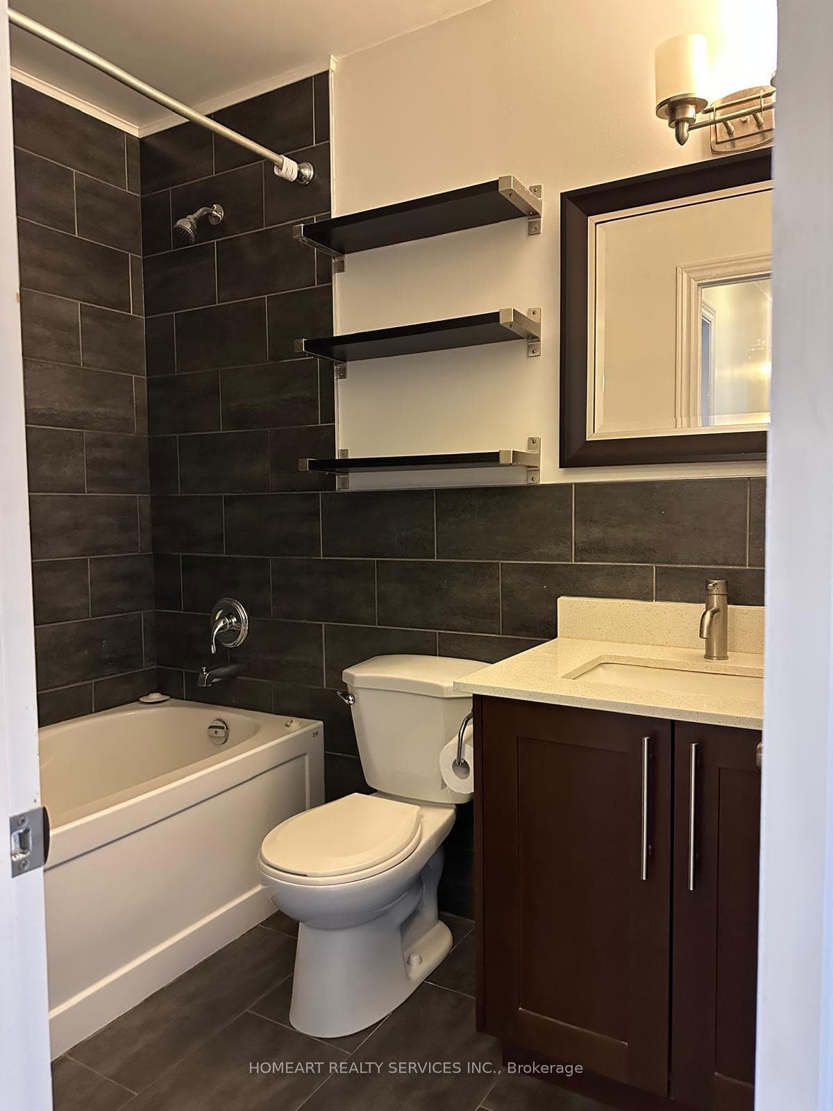 69 Godstone Road Unit 116 photo 9