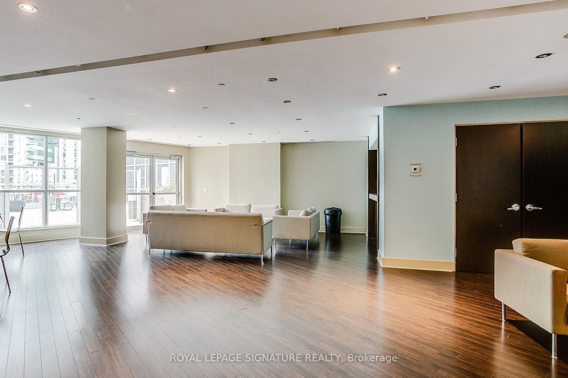 208 Queens Quay Unit 3107 photo 28