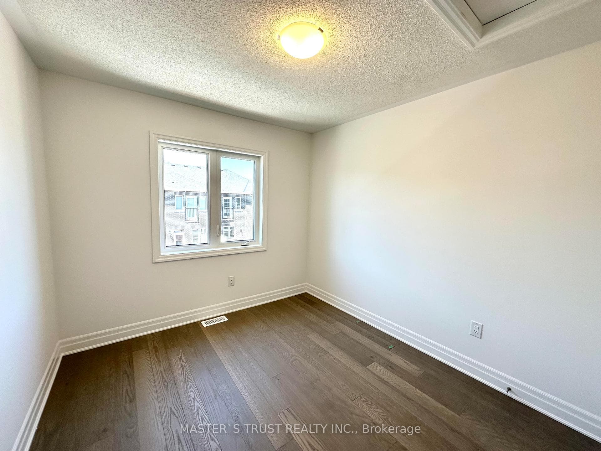 1405 William Halton Parkway photo 26