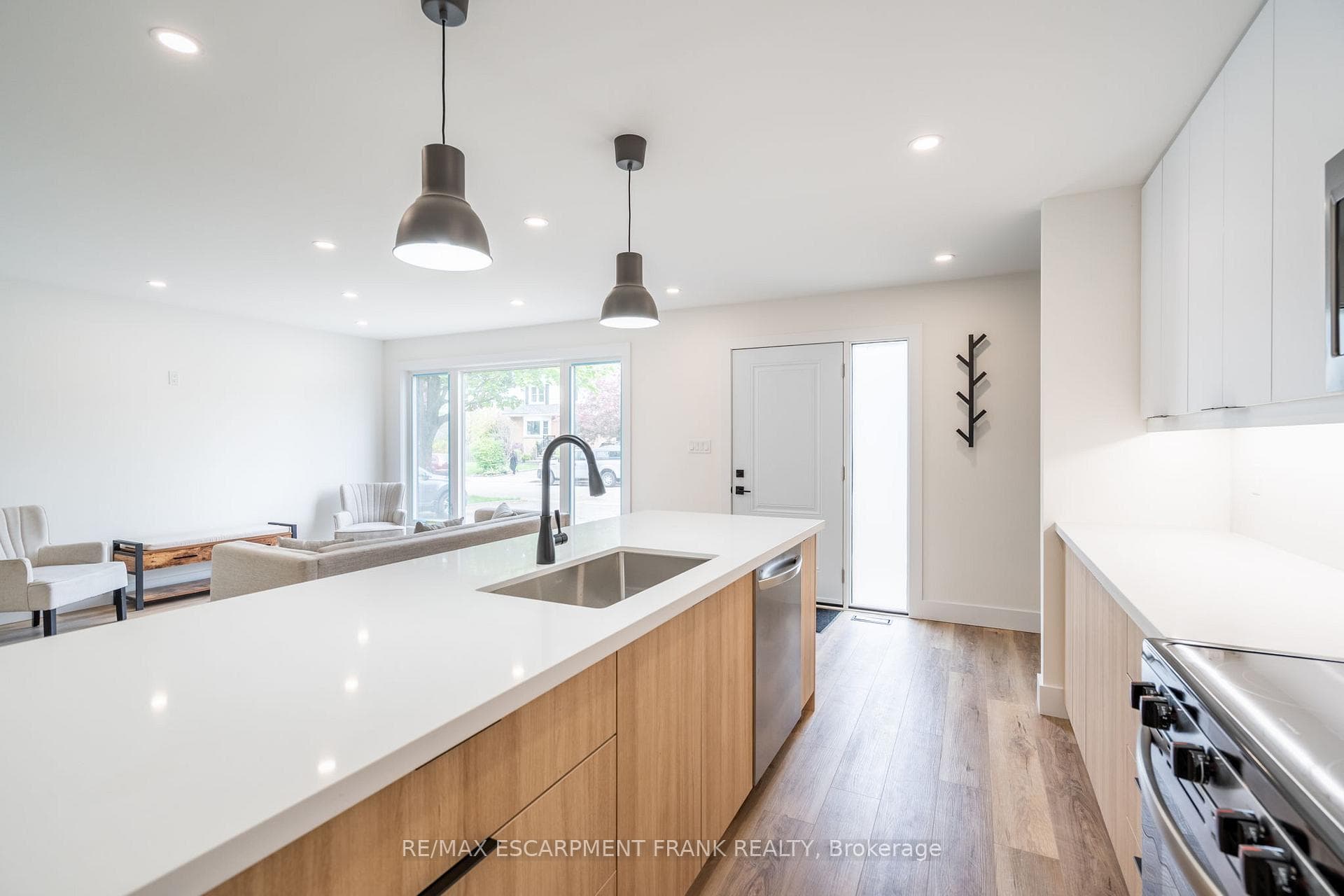 258 WEST 31ST Street Unit 1 photo 17