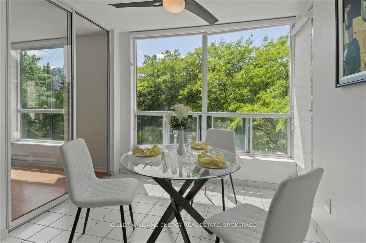 4727 Sheppard Avenue Unit 312 photo 18