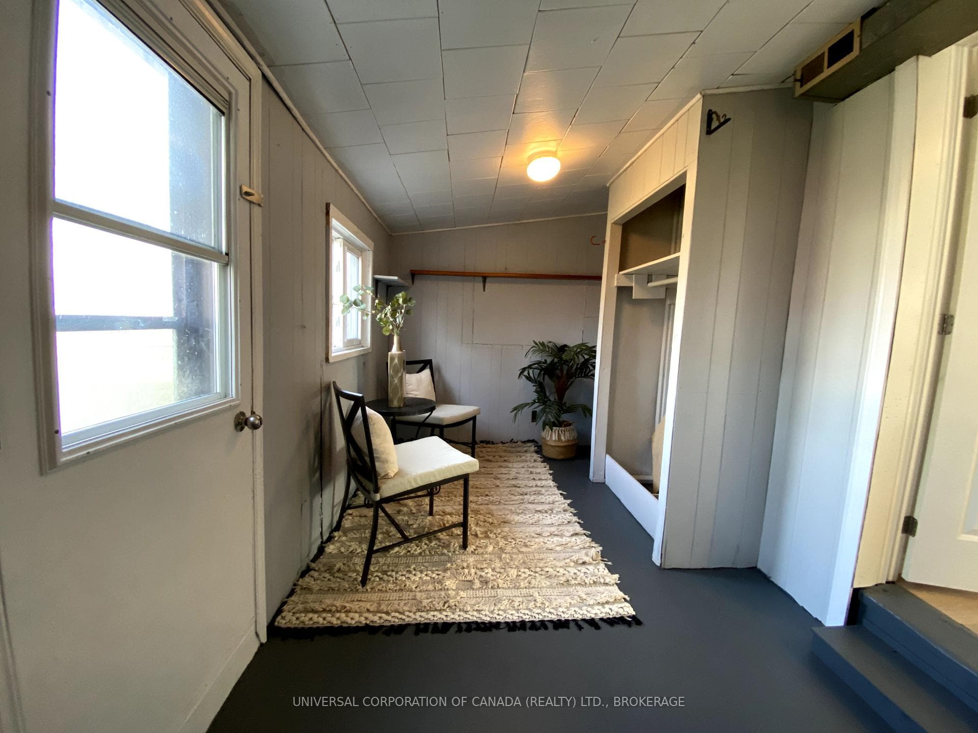98 Flora Street photo 15
