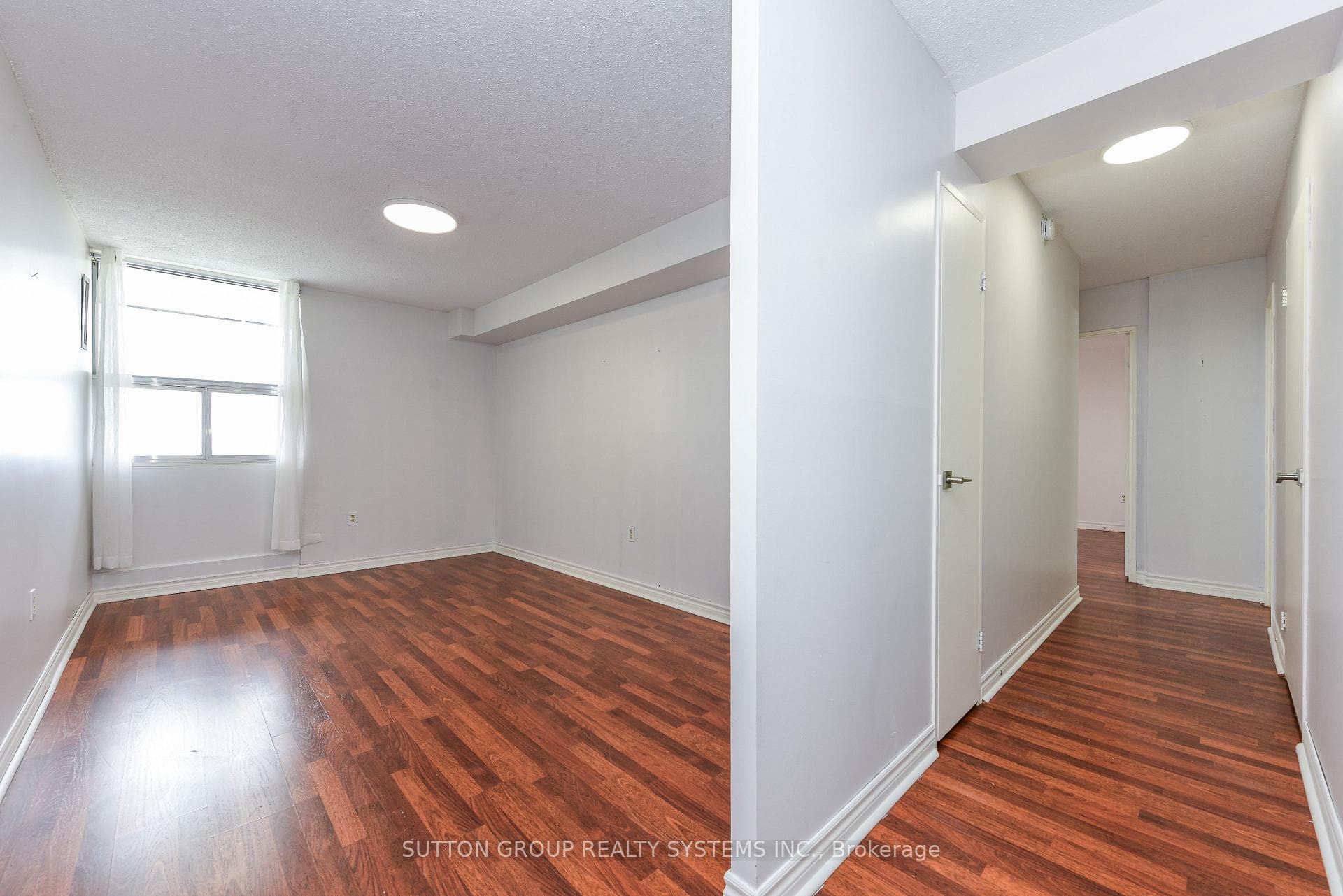 2055 Upper Middle Road Unit 705 photo 6