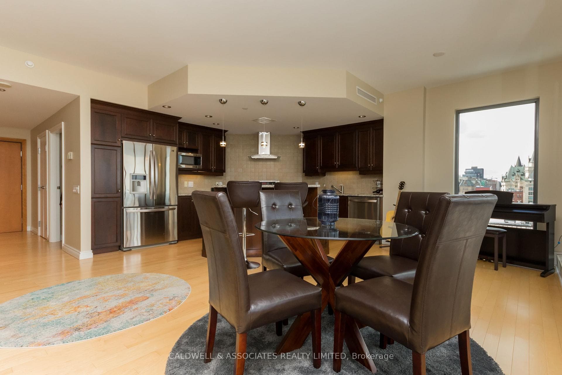 90 George Street Unit 1002 photo 14