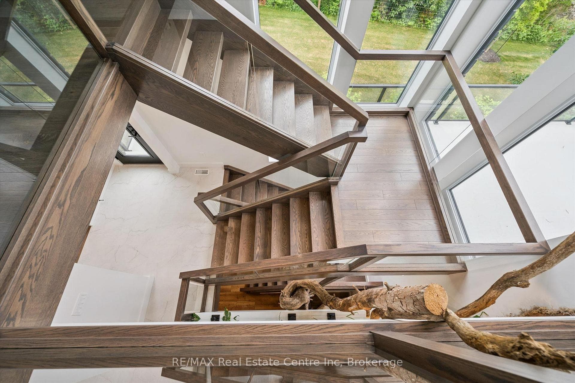 11 CHERRYWOOD Lane photo 17