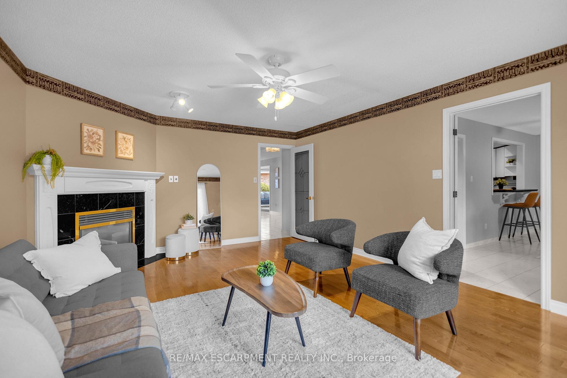 489 Acadia Drive photo 14