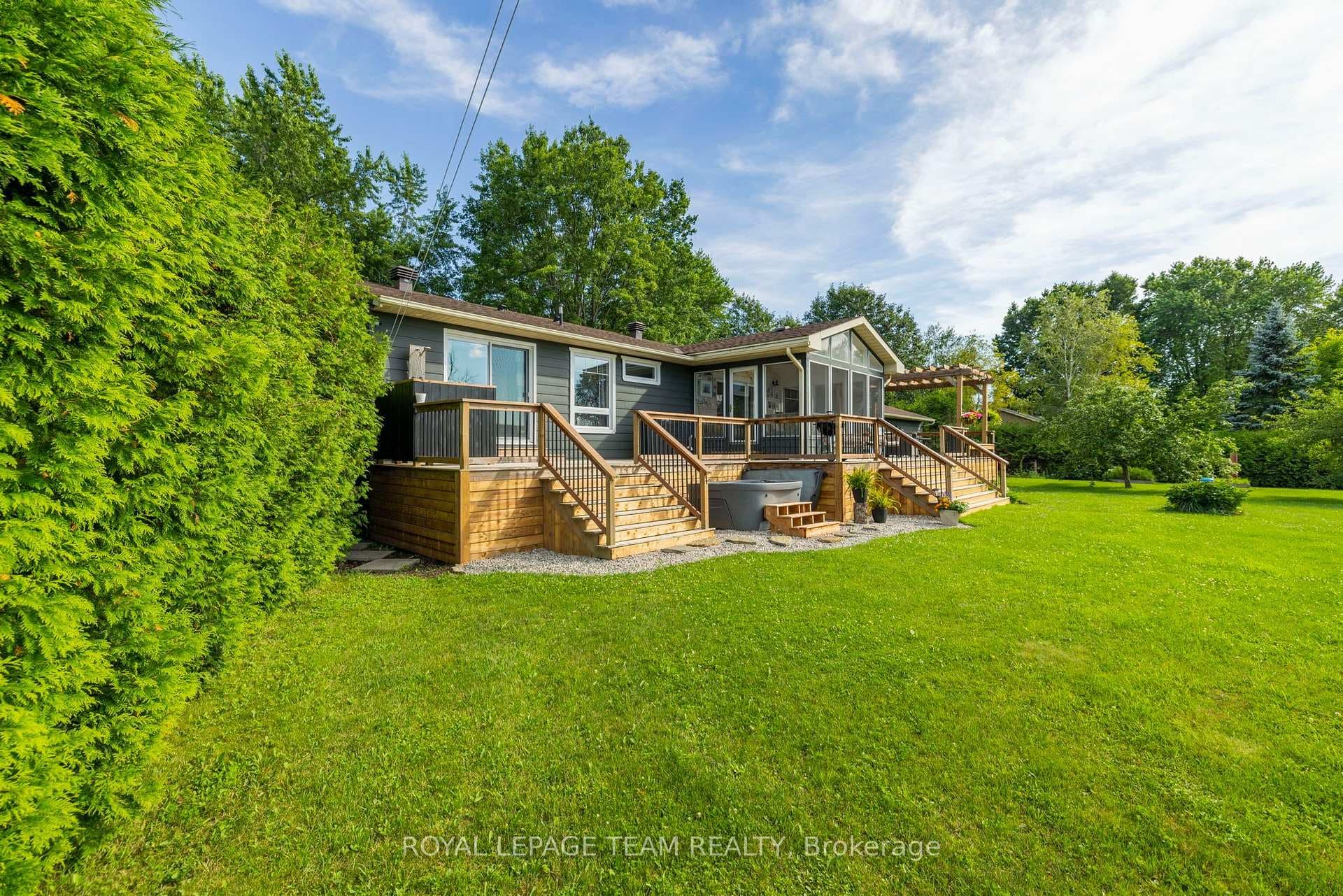 1683 River Road photo 42