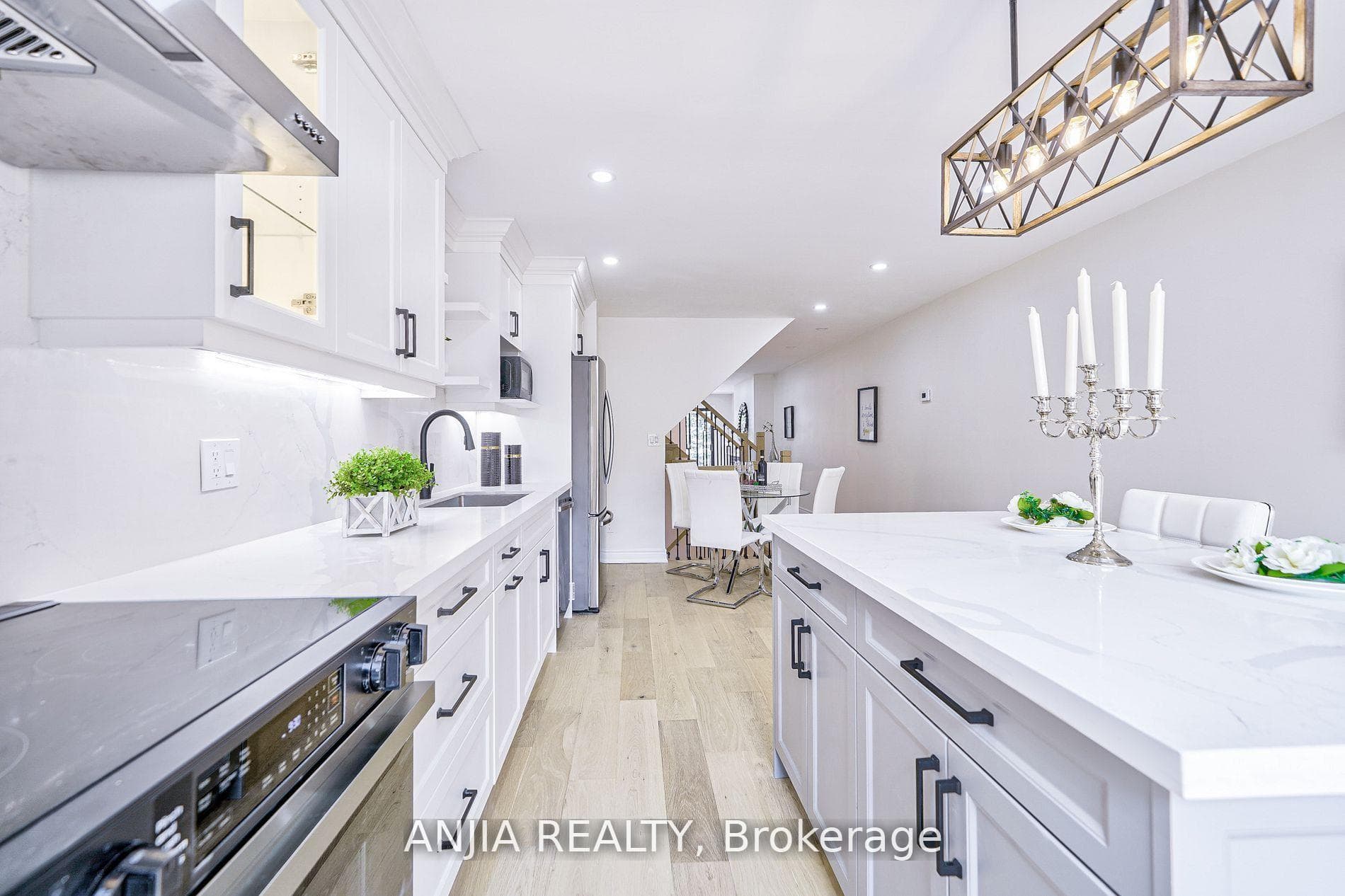 322 Hillsdale Avenue photo 5