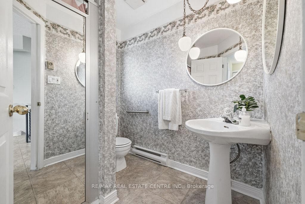 633 Birch Street photo 21